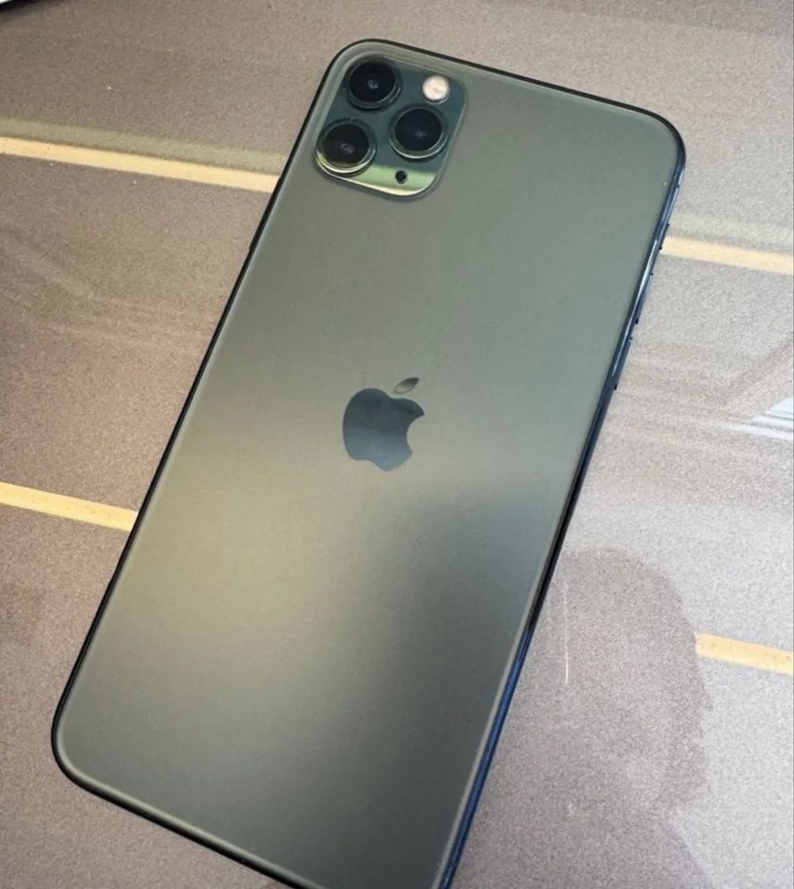 iPhone 11 Pro Max  - Foto 2