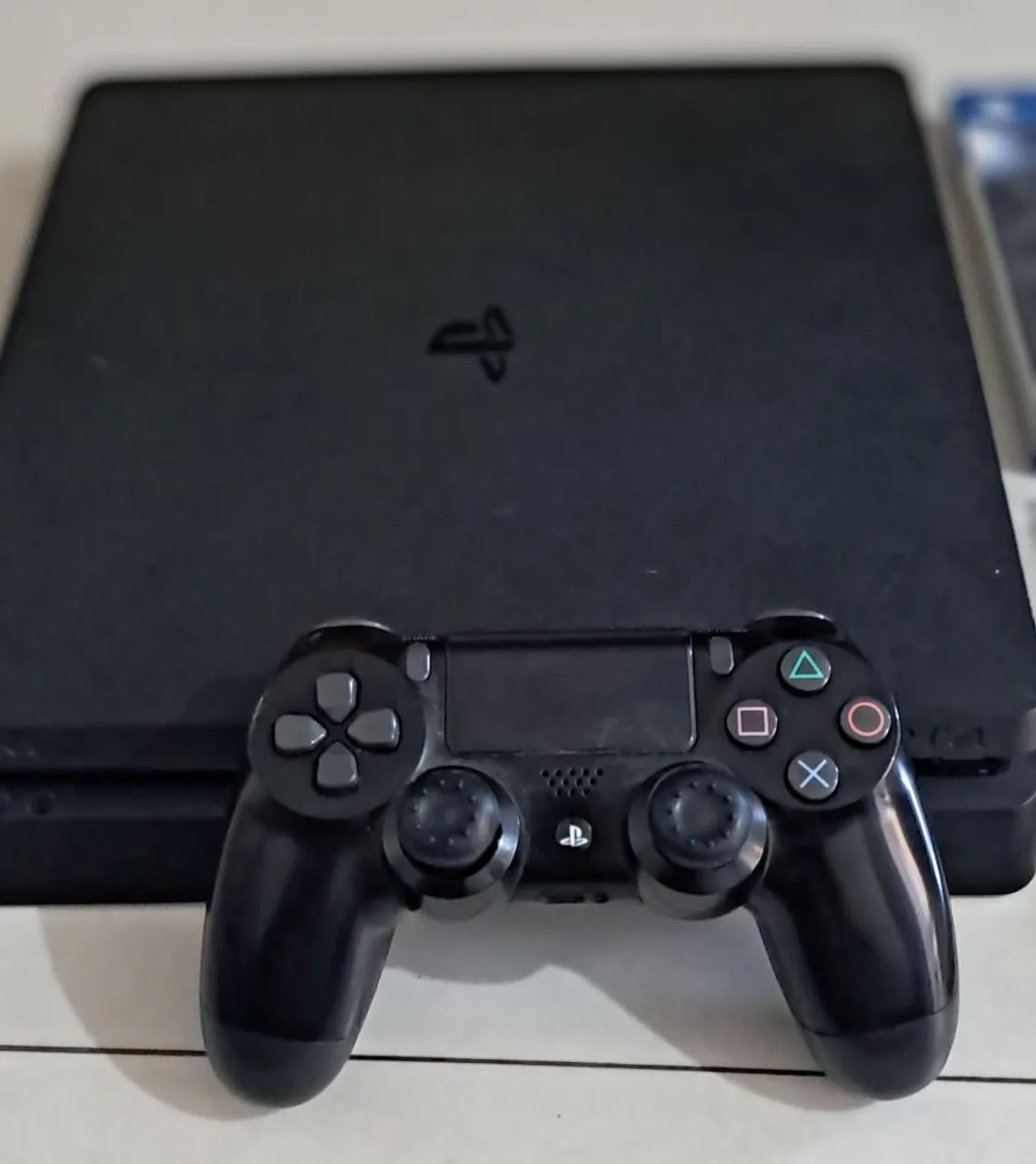 PS4 SLIM COM 3 JOGOS E 2 CONTROLES - Foto 5