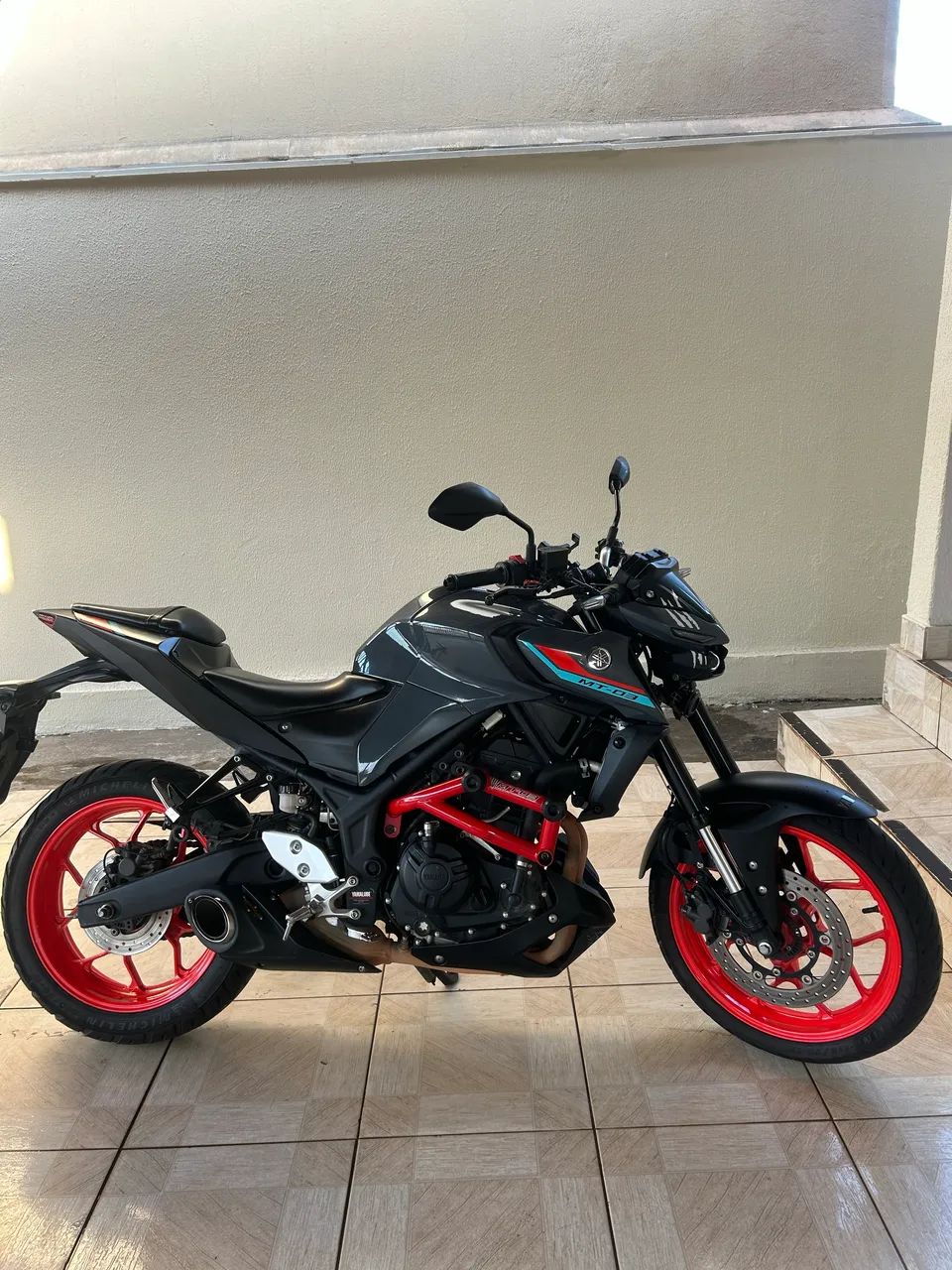 MT 03 Storm Fluo 2022