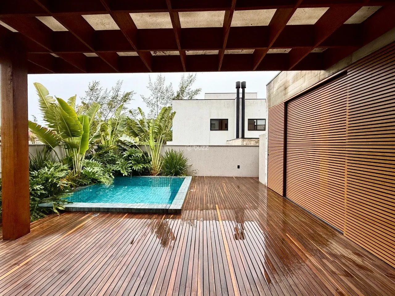 Casa com 3 suites, piscina com churrasqueira, perto do Centro e praias - Foto 5