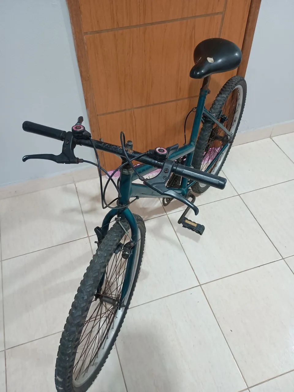 Bicicleta 18 marchas aro 26  - Foto 4