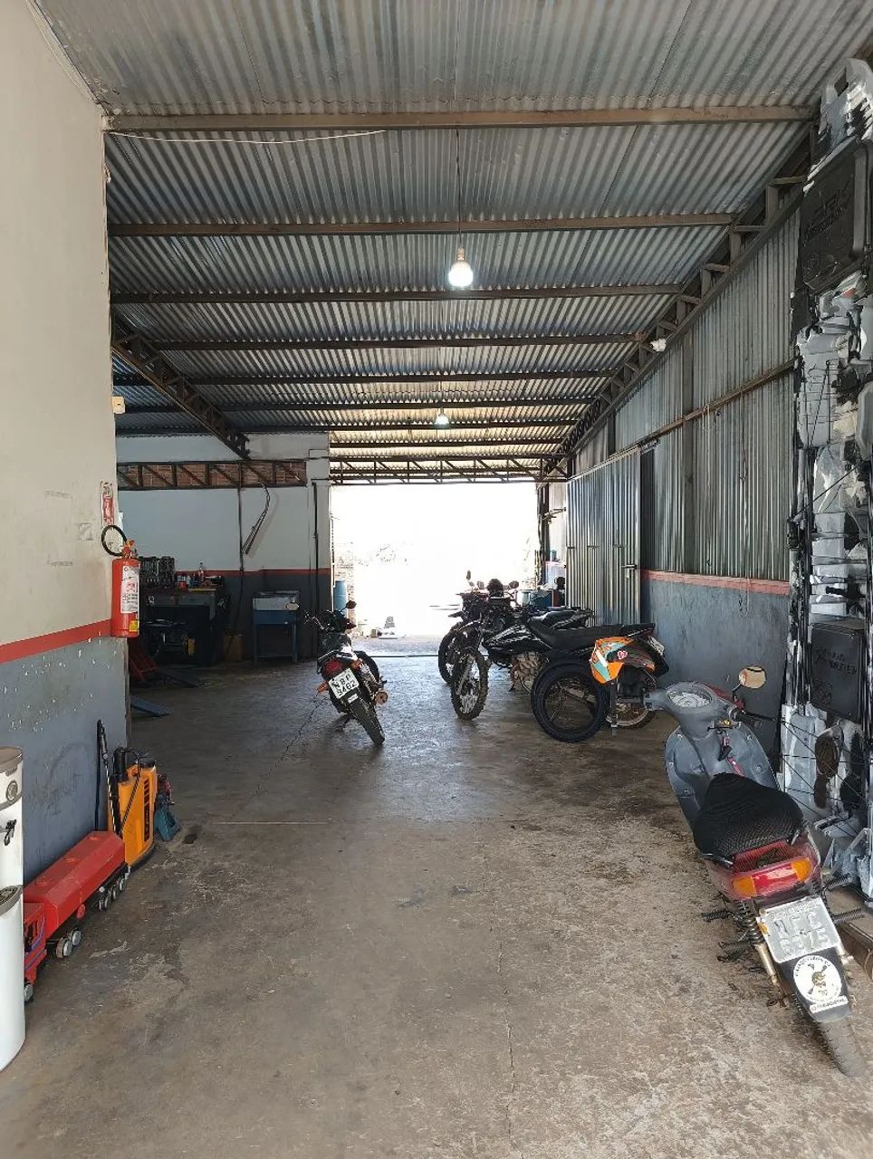 Vendo mecânica de motos completa, peça,prédio, ferramentas  - Foto 5
