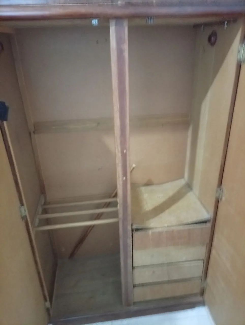 Guarda roupa de sucupira  - Foto 2