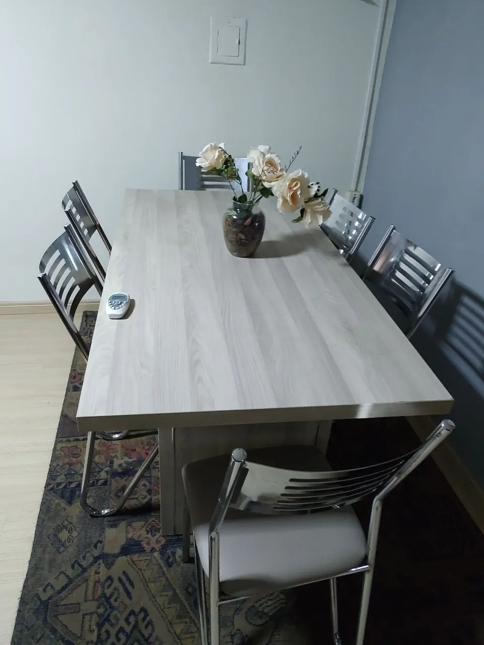 Mesa com 6 cadeiras - Foto 2