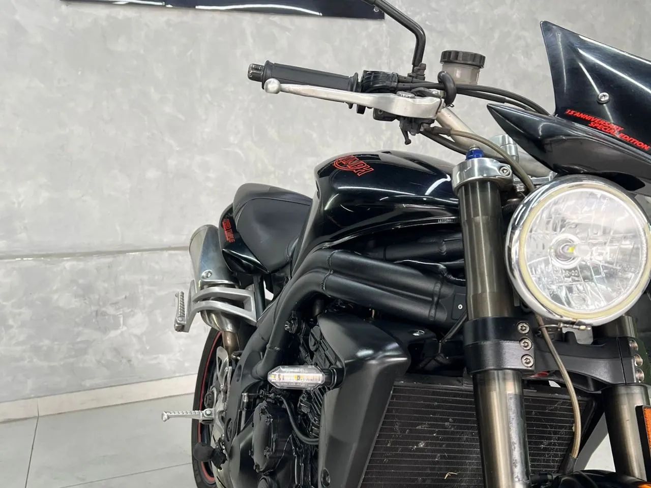 Triumph Speed 1000 cc  - Foto 2