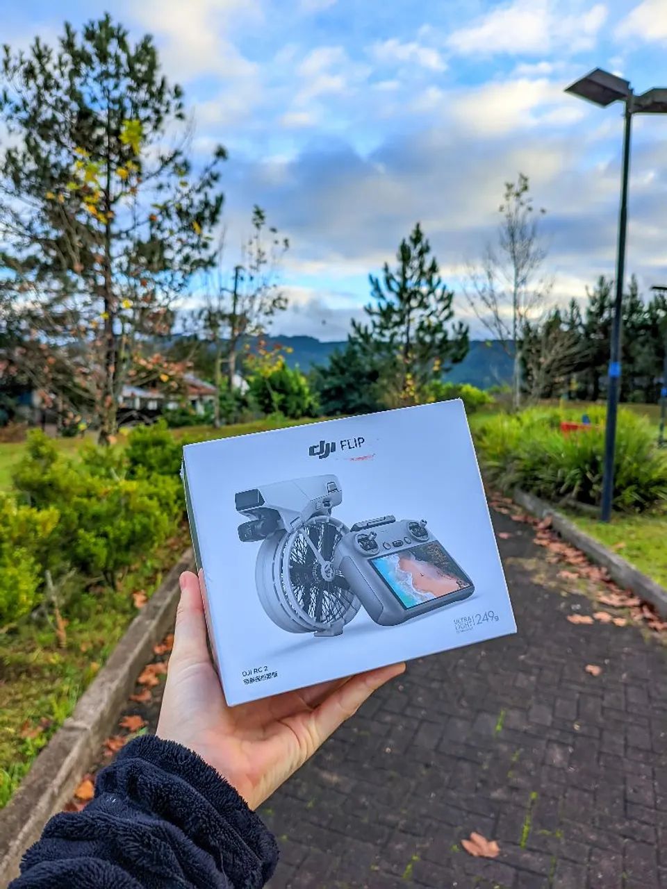 Drone DJI FLIP com TELA - LACRADO 