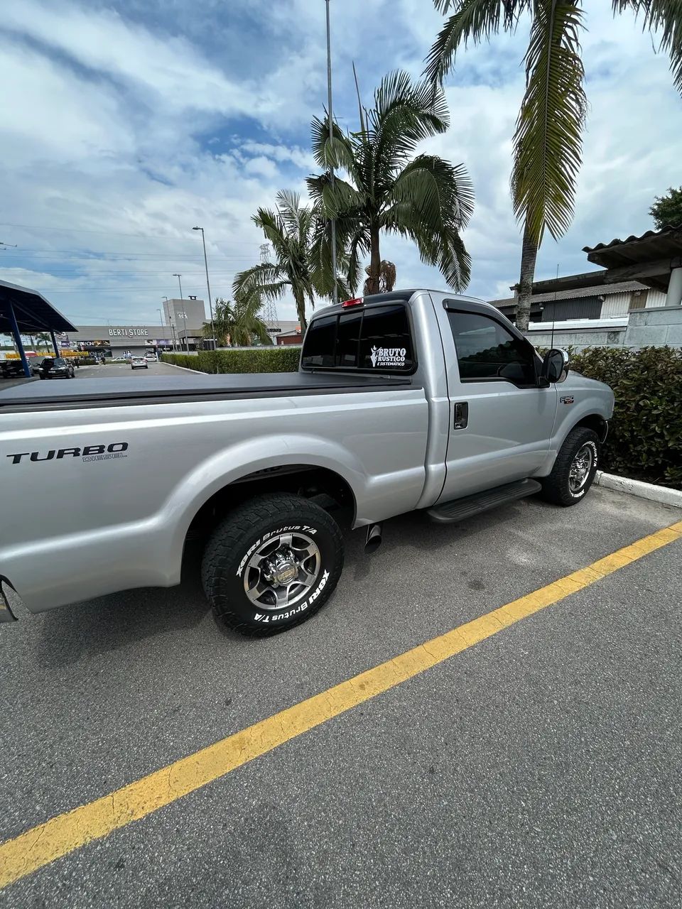 Ford F-250 XLT 4.2 TB Diesel 2005