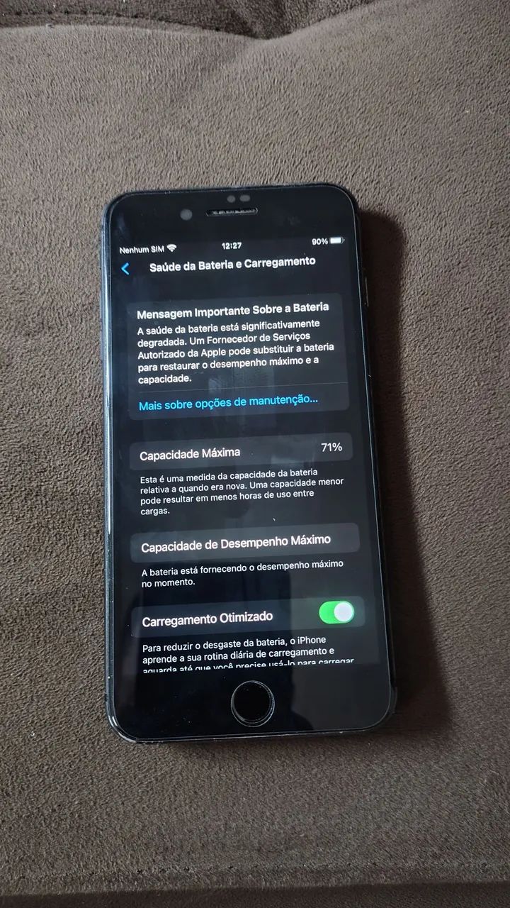 Vendo ou troco iPhone 8 plus 256 Gigas funcionando perfeitamente 