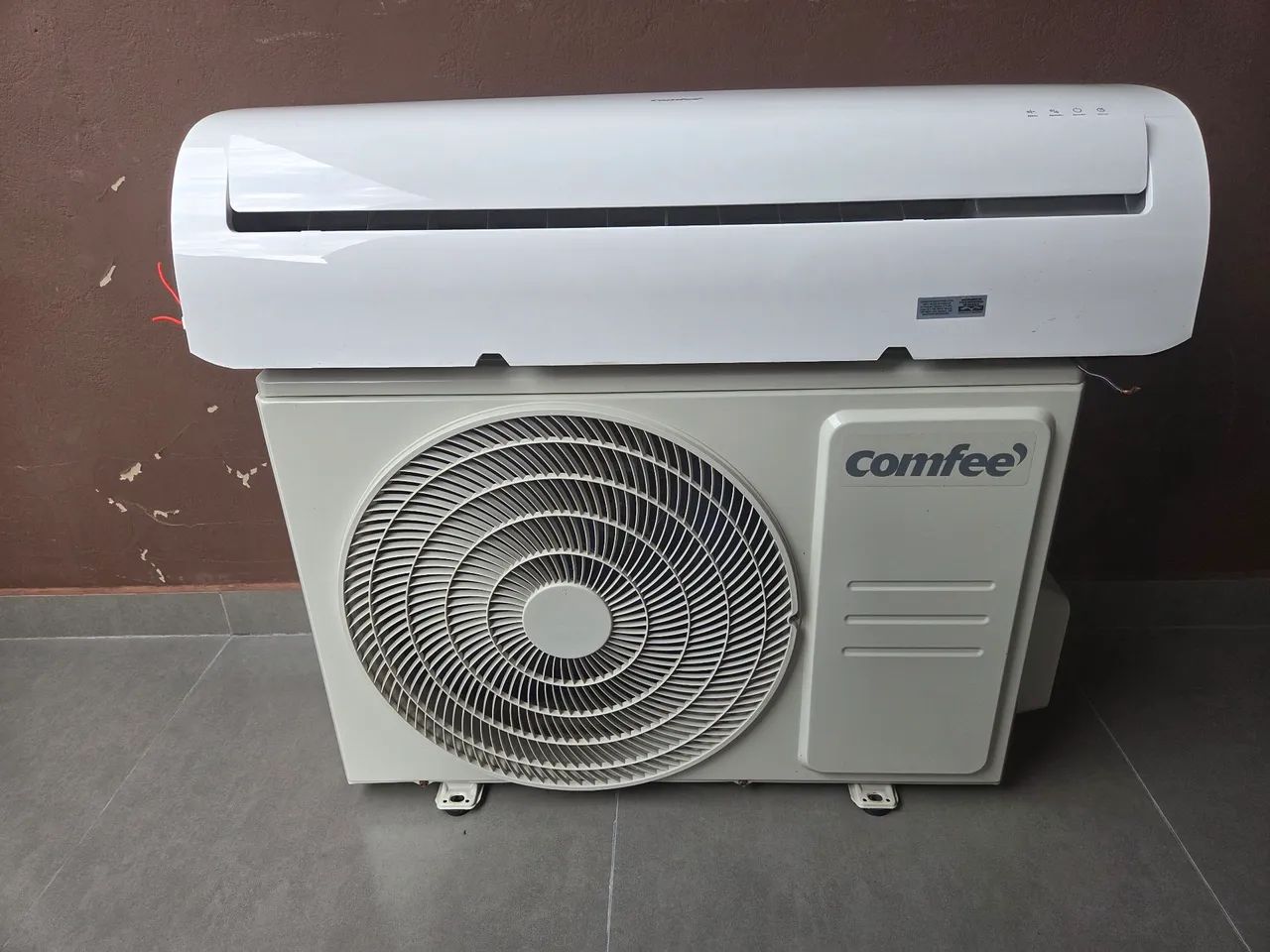 Ar condicionado 12000 btus comfee