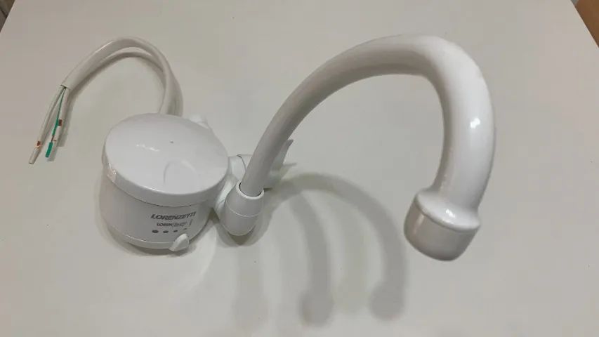 Torneira Elétrica Lorenzetti Loren Easy - 220V / 5500W - Estado de Nova - Foto 2