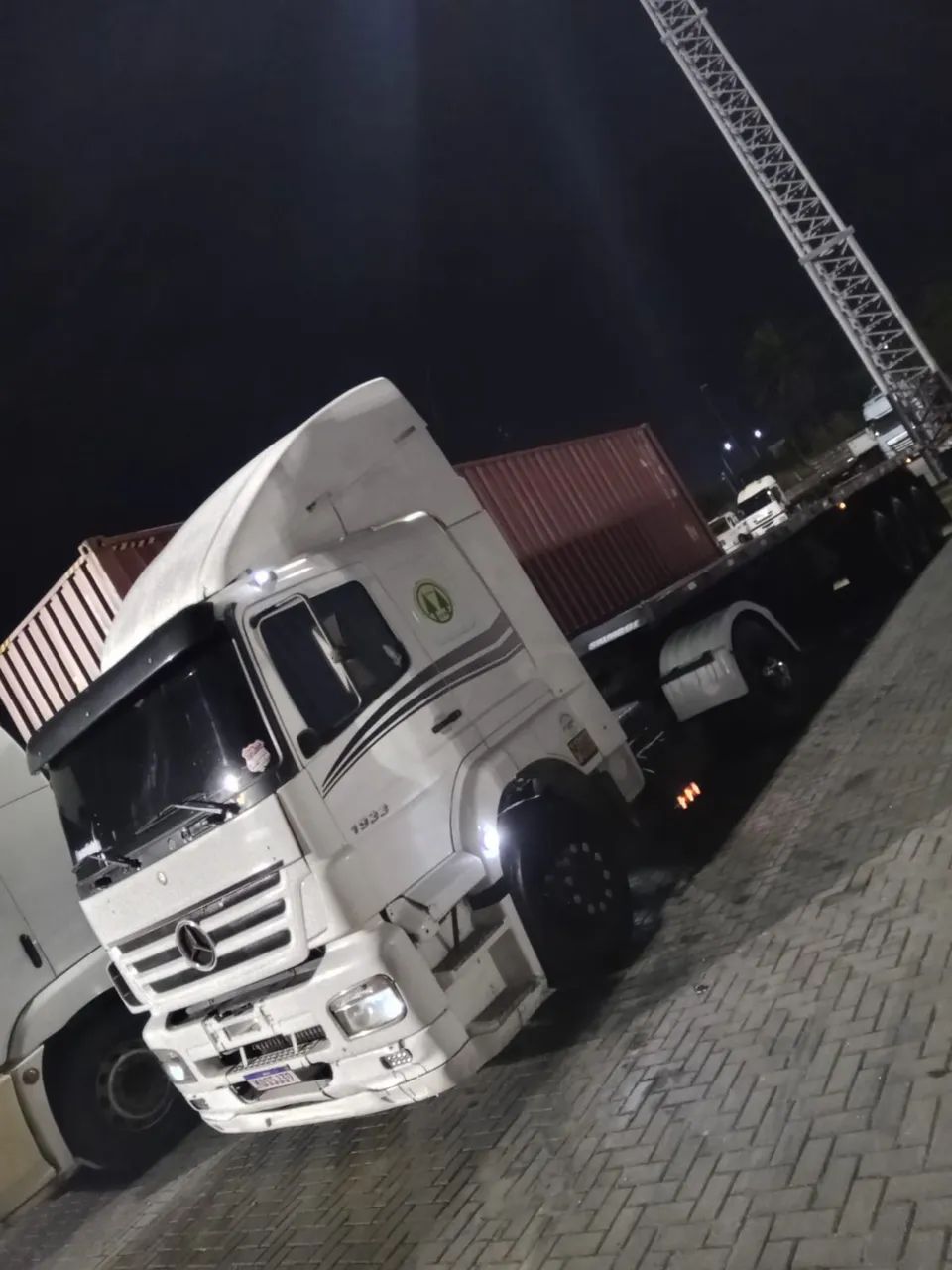 Axor 1933 Mercedes 2006 - Foto 4