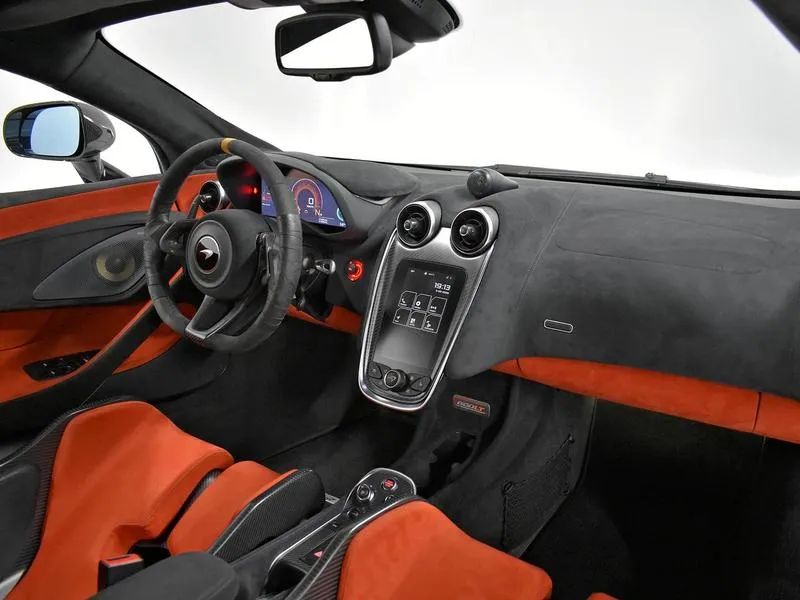 McLaren 600LT Coupe 3.8 Bi-Turbo V8, foto 10 de 18