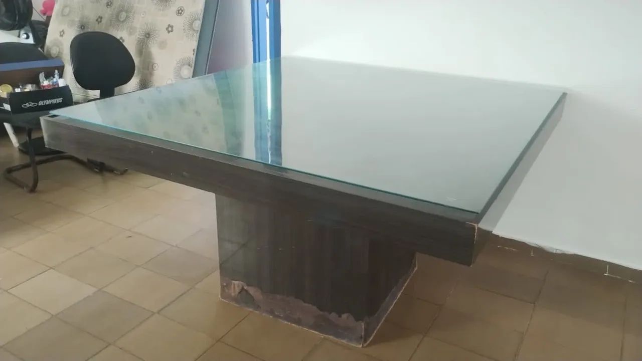 Mesa com tampo de vidro - Foto 3