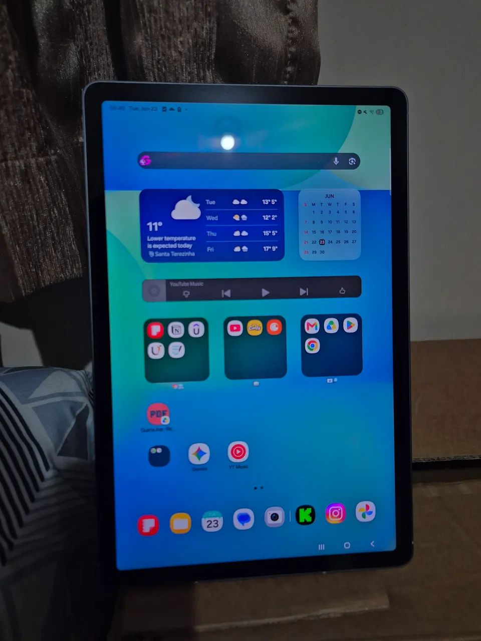 Tablet Samsung Galaxy Tab S10 FE 8GB 128GB - Impecável - Foto 2