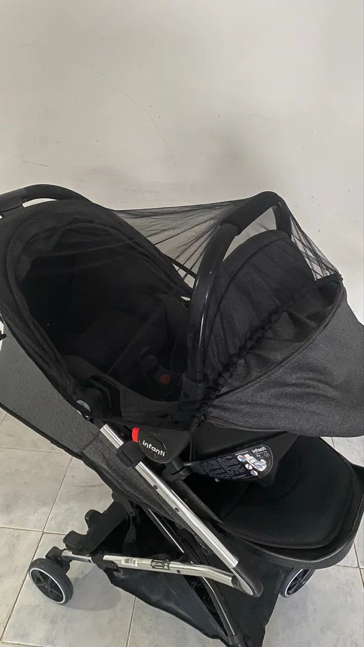 Carrinho de bebê + Bebê conforto Infanti  - Foto 3