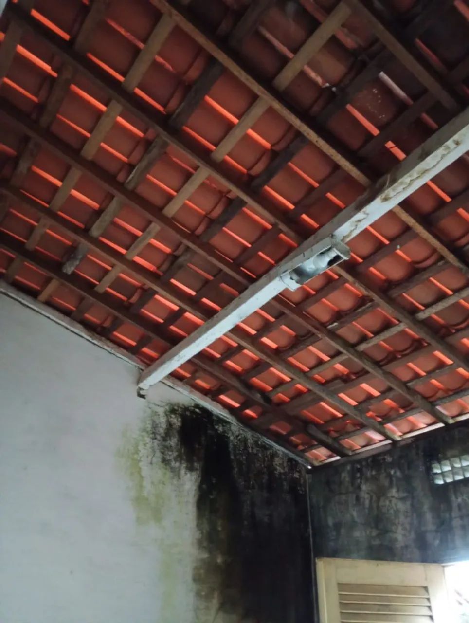 VENDO CASA EM PONTA DE PEDRAS - Foto 5