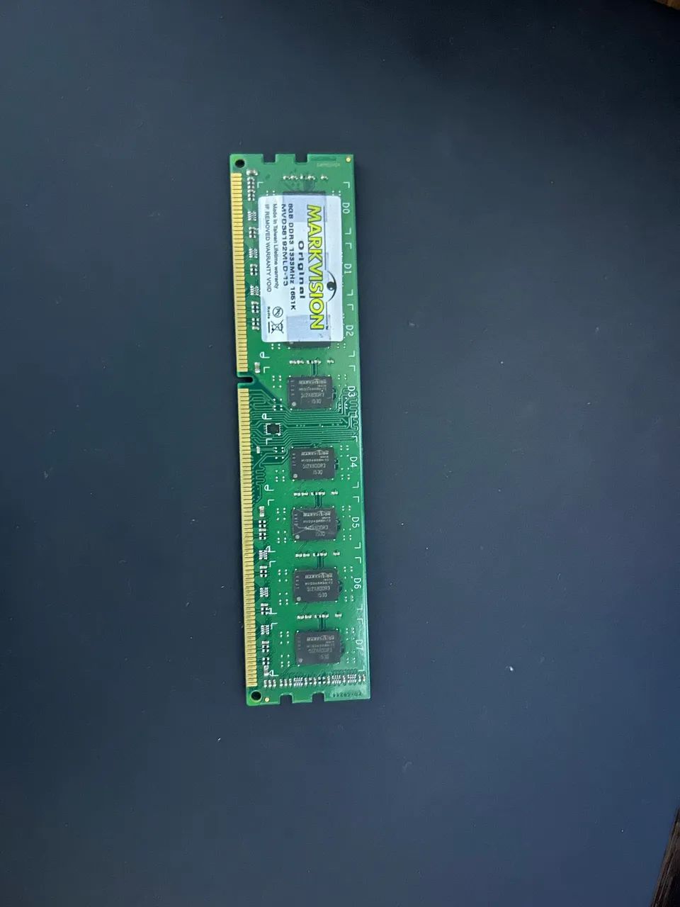 8Gb RAM Markvision DDR3 de 1333MHz.