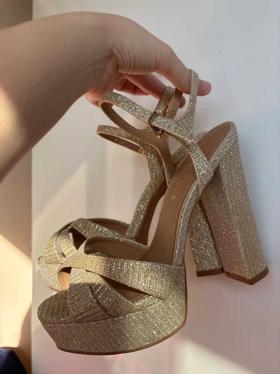 SANDÁLIA CONSTANCE 35 - Foto 2