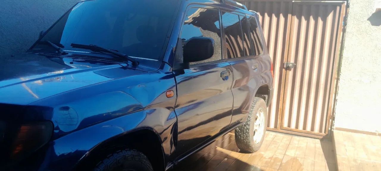 Mitsubishi Pajero IO Aut. 2000