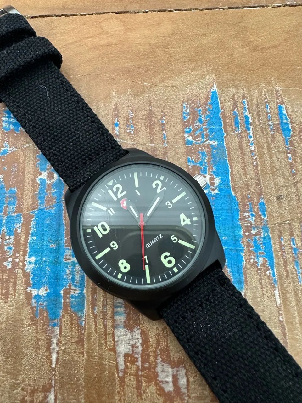 Relógio Suisse Classic quartz  