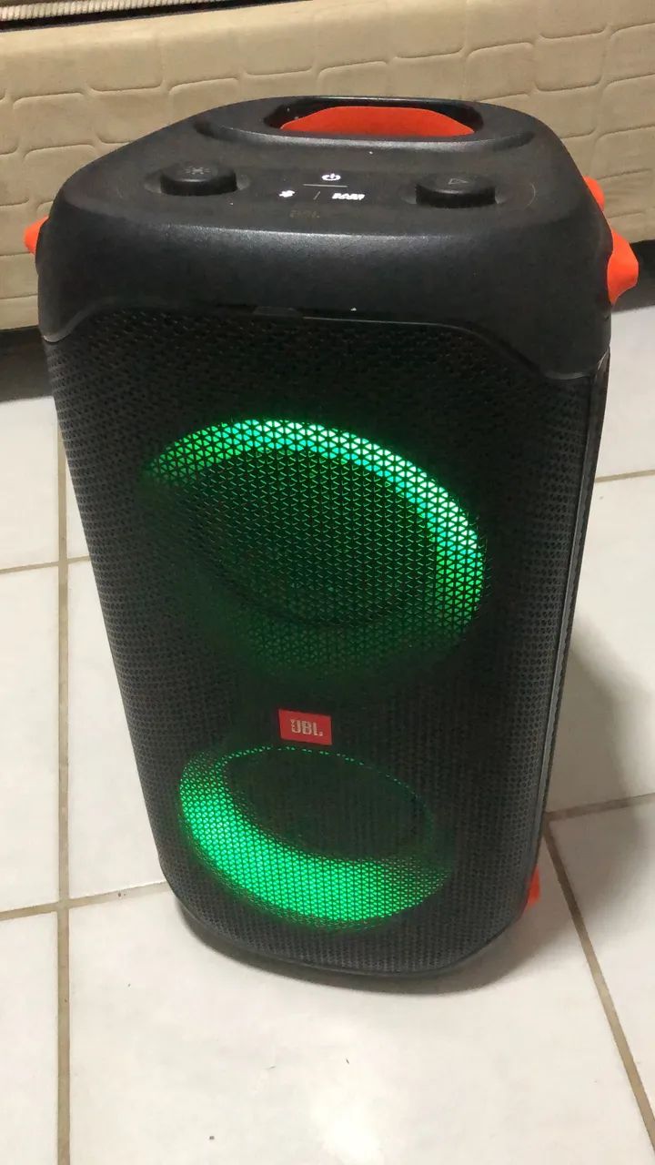 Caixa de som JBL PartyBox 