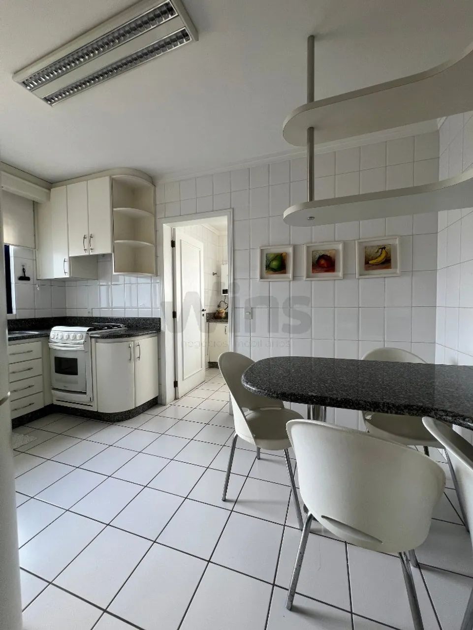 Cobertura duplex, 3 dormitórios 1 suíte, 2 vagas de garagem, em Criciúma