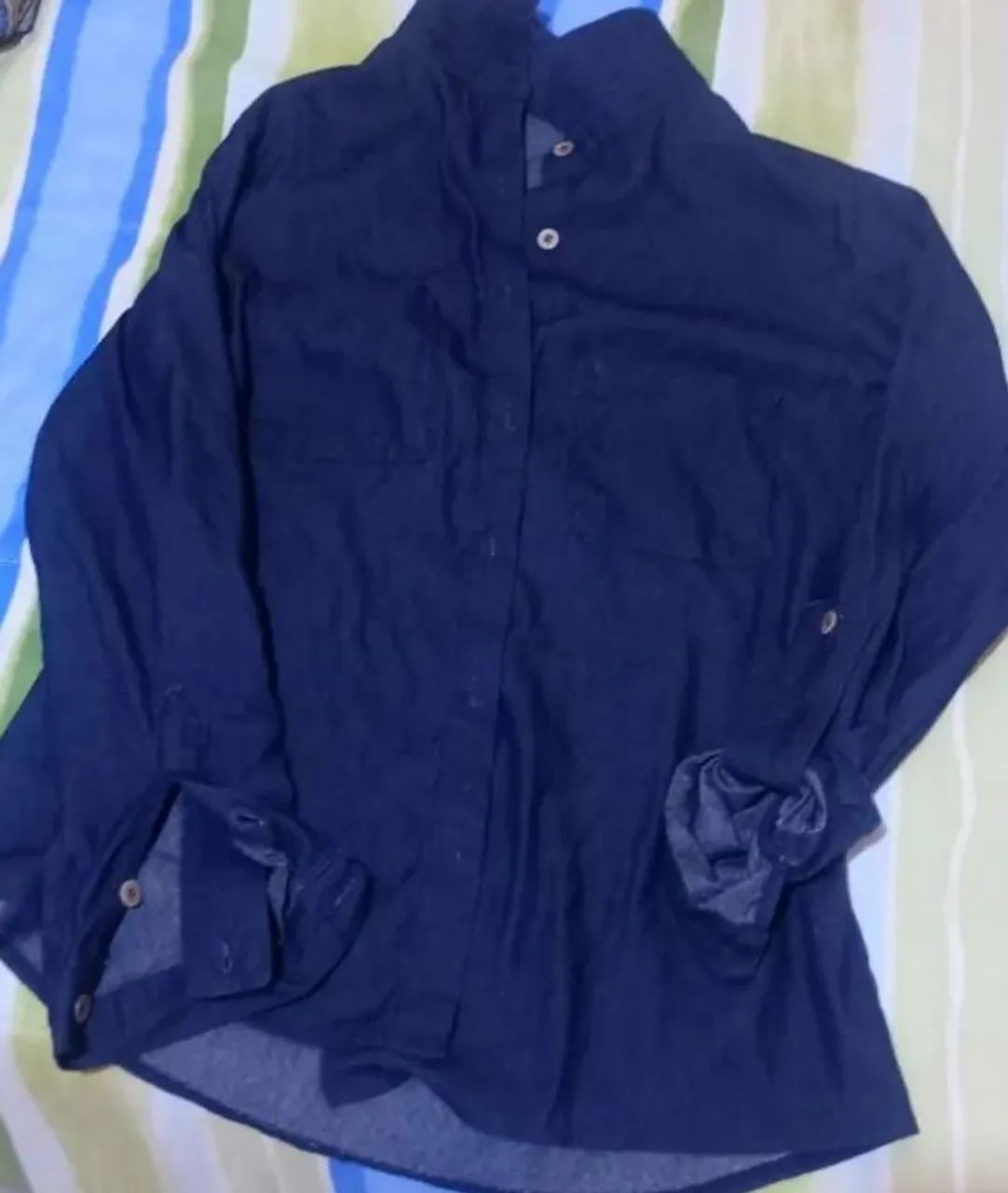 2 camisas jeans tamanho M - Foto 2