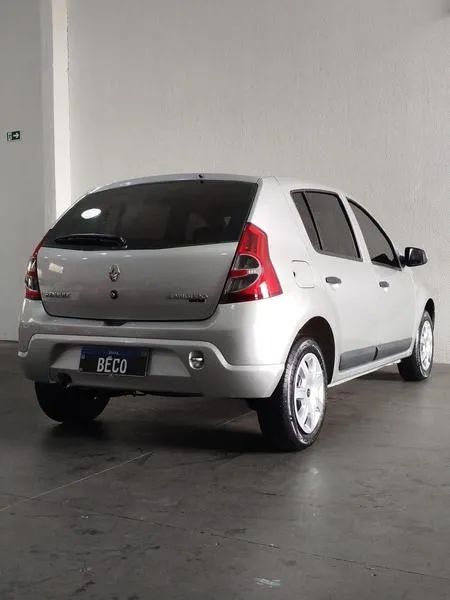 Renault Sandero Expression Hi-flex 1.6 8V 5P 2011 - Foto 4