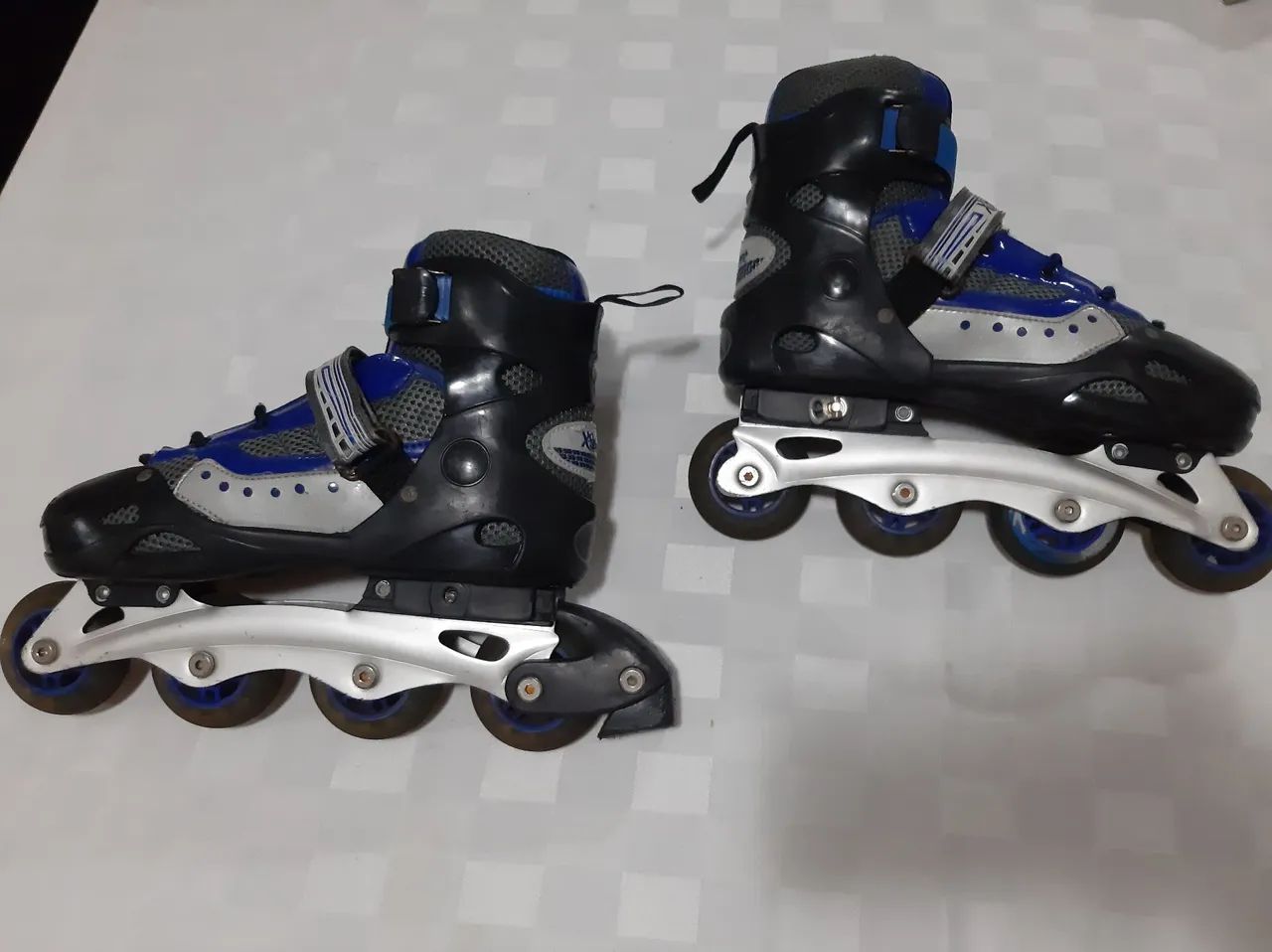 Patins Inline X-Seven (ajustável 37 - 40) - pouco usado - Foto 4