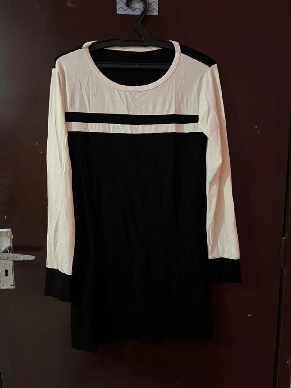 Vestido manga longa TAM M (NOVO)