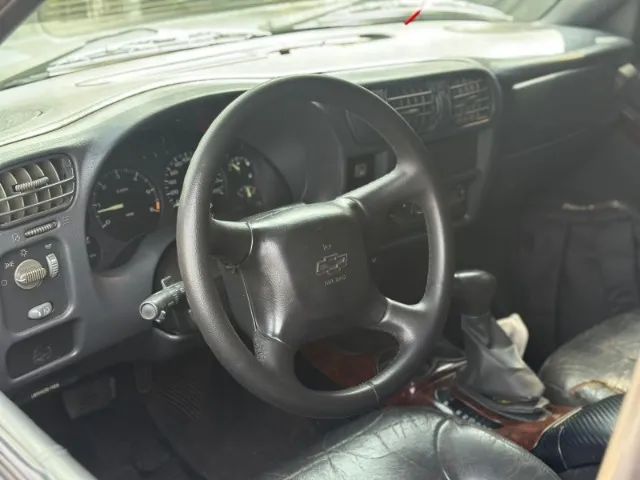 Chevrolet S10 Blazer Executive 4.3 V6, foto 3 de 11