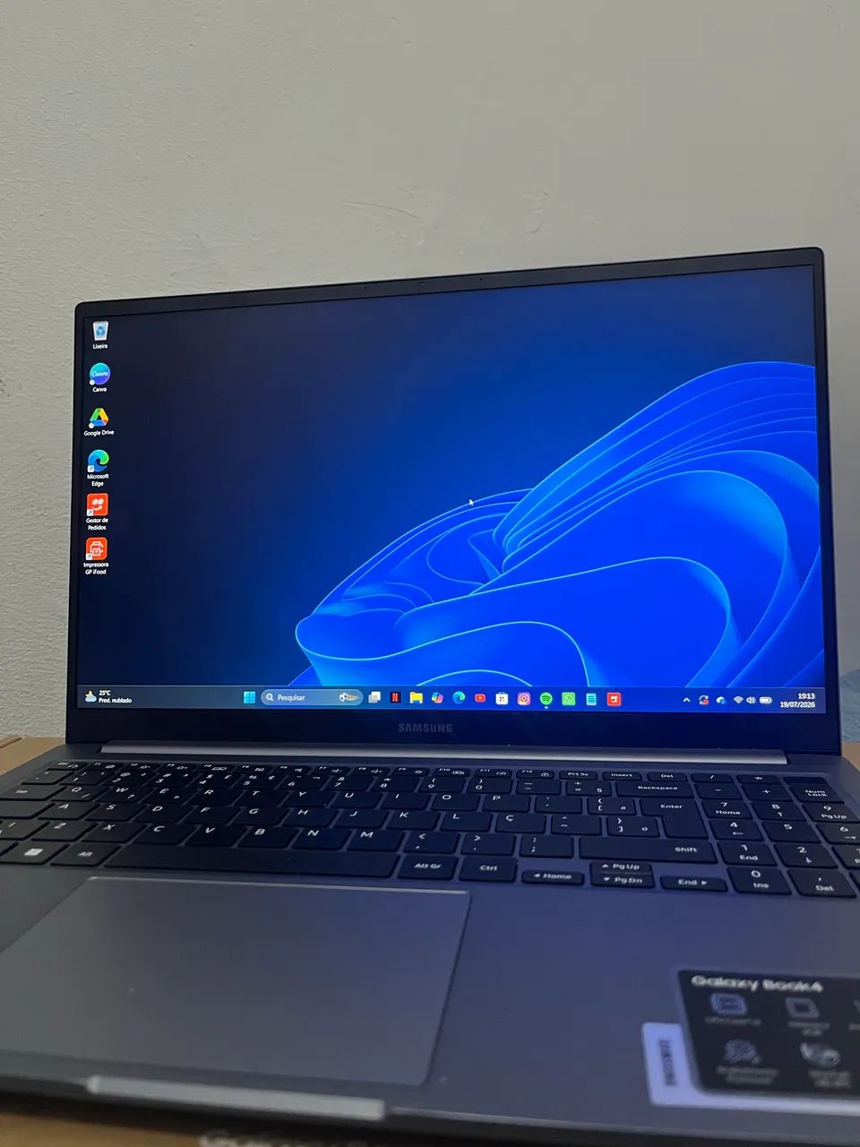 GALAXY BOOK 4 NOTEBOOK 