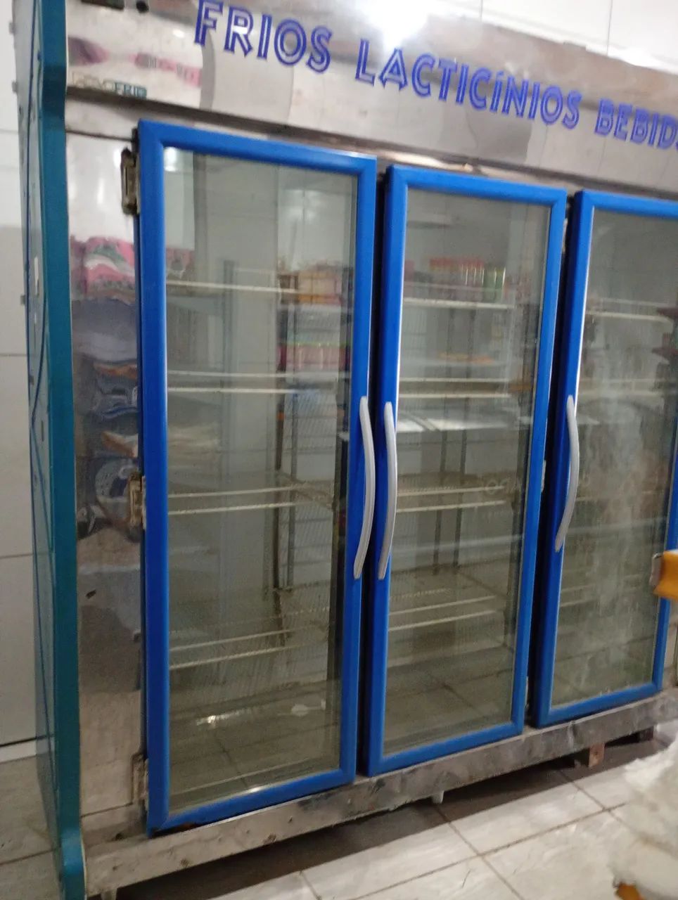 Freezer expositor de 3 portas  - Foto 2