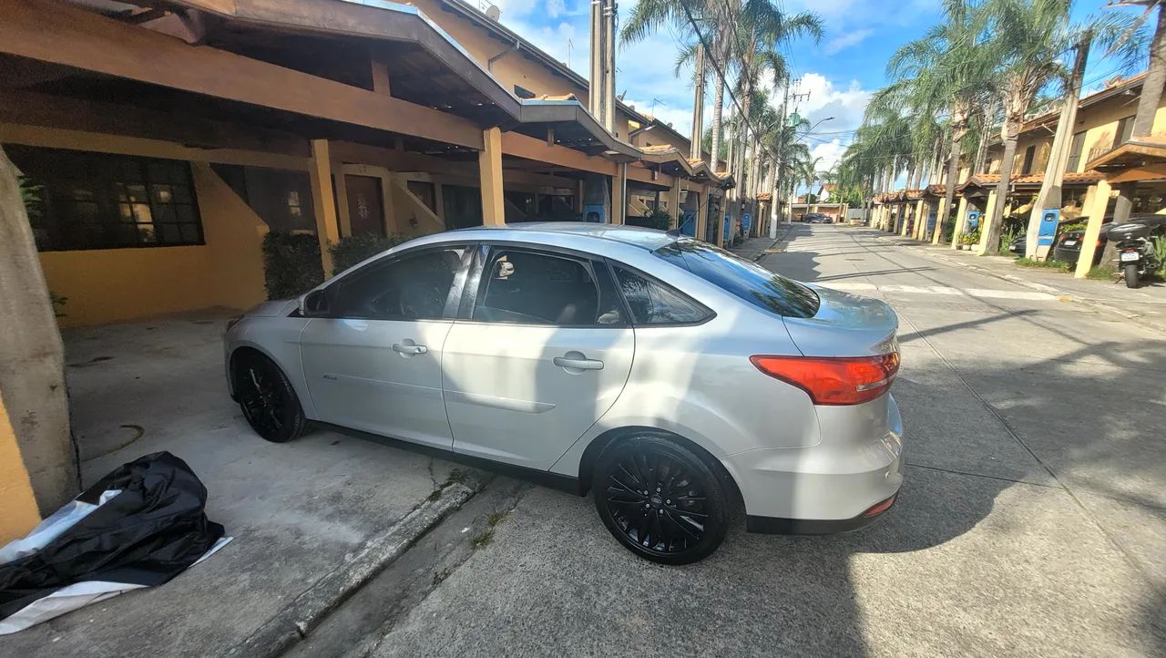 Ford Focus Fastback Se/se Plus 2.0 Flex Aut. 2016 - Foto 3