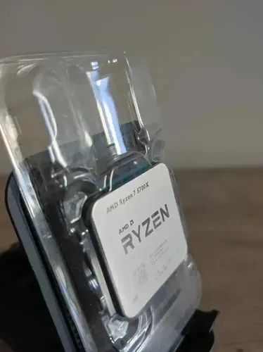Ryzen 7 5700x