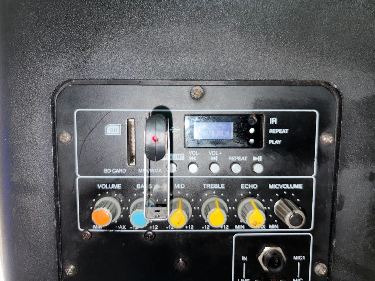 Caixa ativa 300w modelo CSR 4000A  - Foto 2