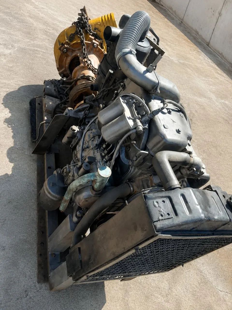 Motor Mercedes-Benz 4 cilindros com bomba draga de 6 polegadas - Foto 3