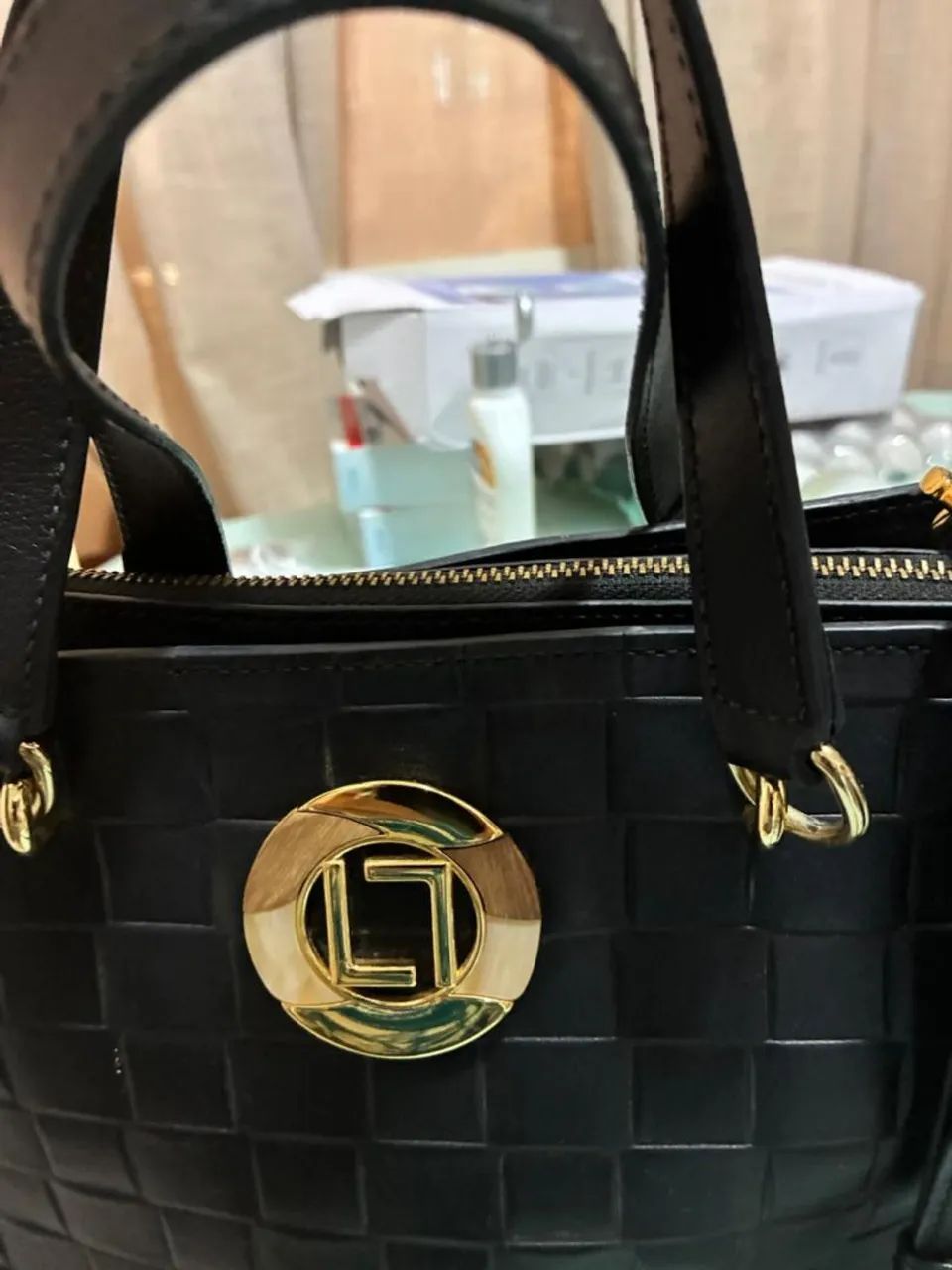 Bolsa preta Luz da Lua couro legitimo.