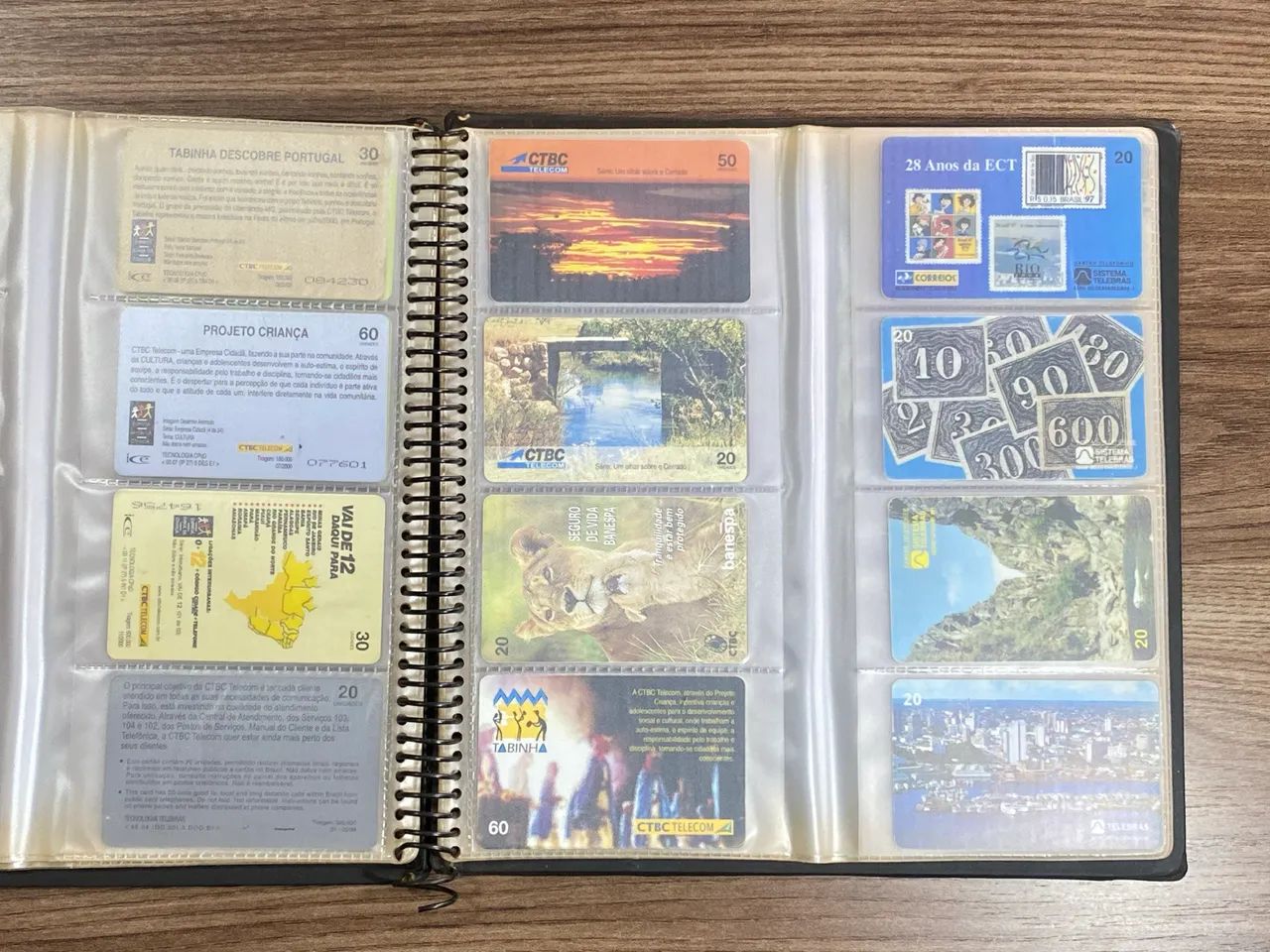 Coleção de Cartões Telefônicos - 125 unidades - Acompanha pasta - Foto 2