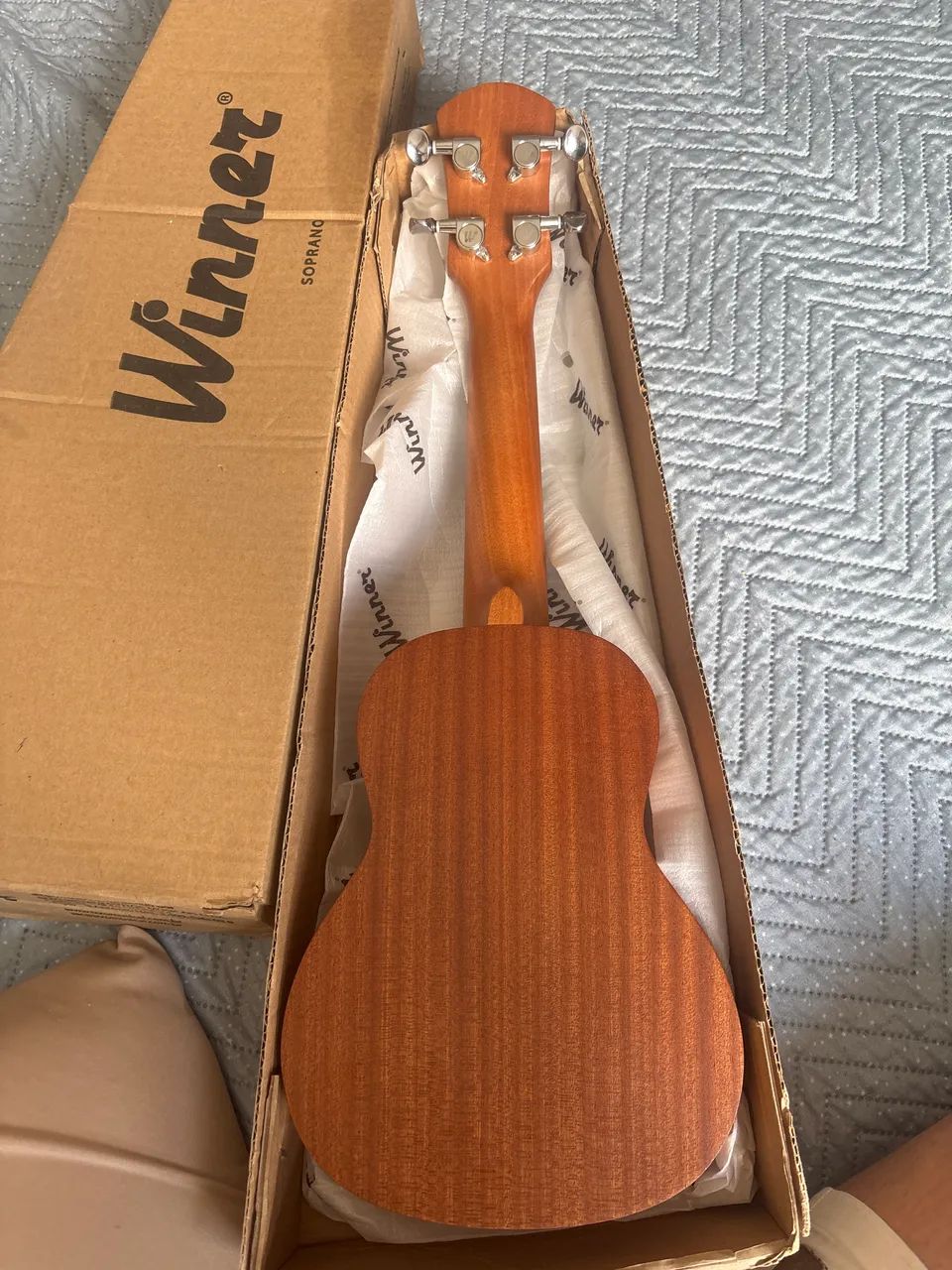 Ukulele nunca usado - Foto 3