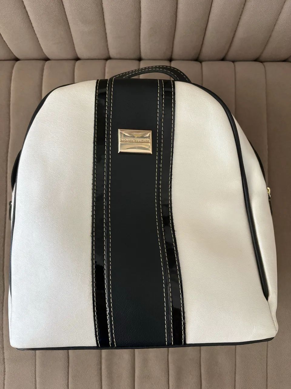 BOLSA MOCHILA MONICA SANCHES