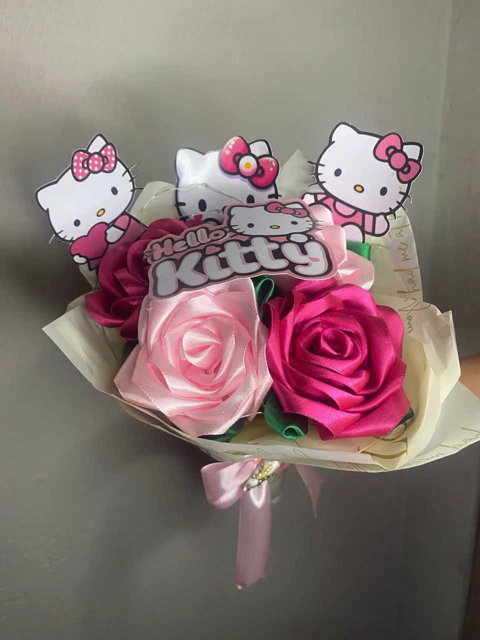 Buquê Hello Kitty  - Foto 3