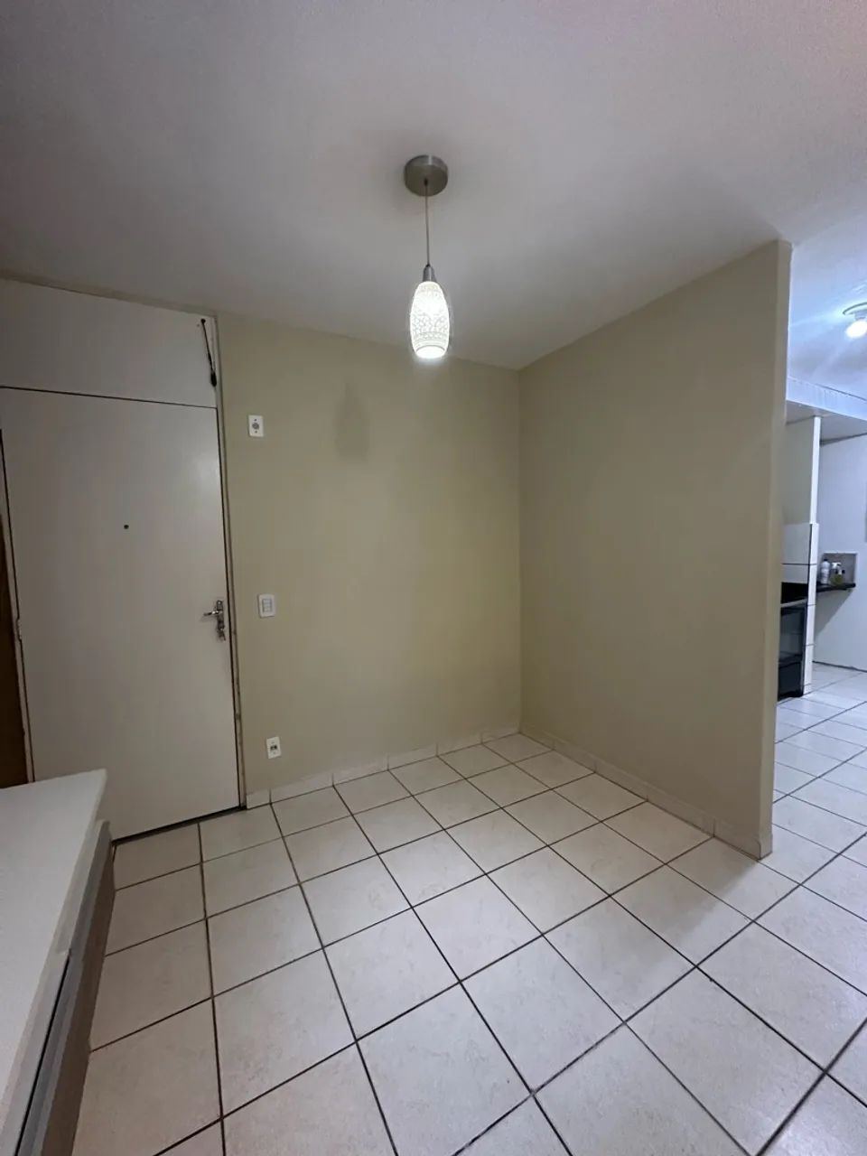 Vende-se Apto cidade satélite, vila jardim Semi-Mobiliado - Foto 5