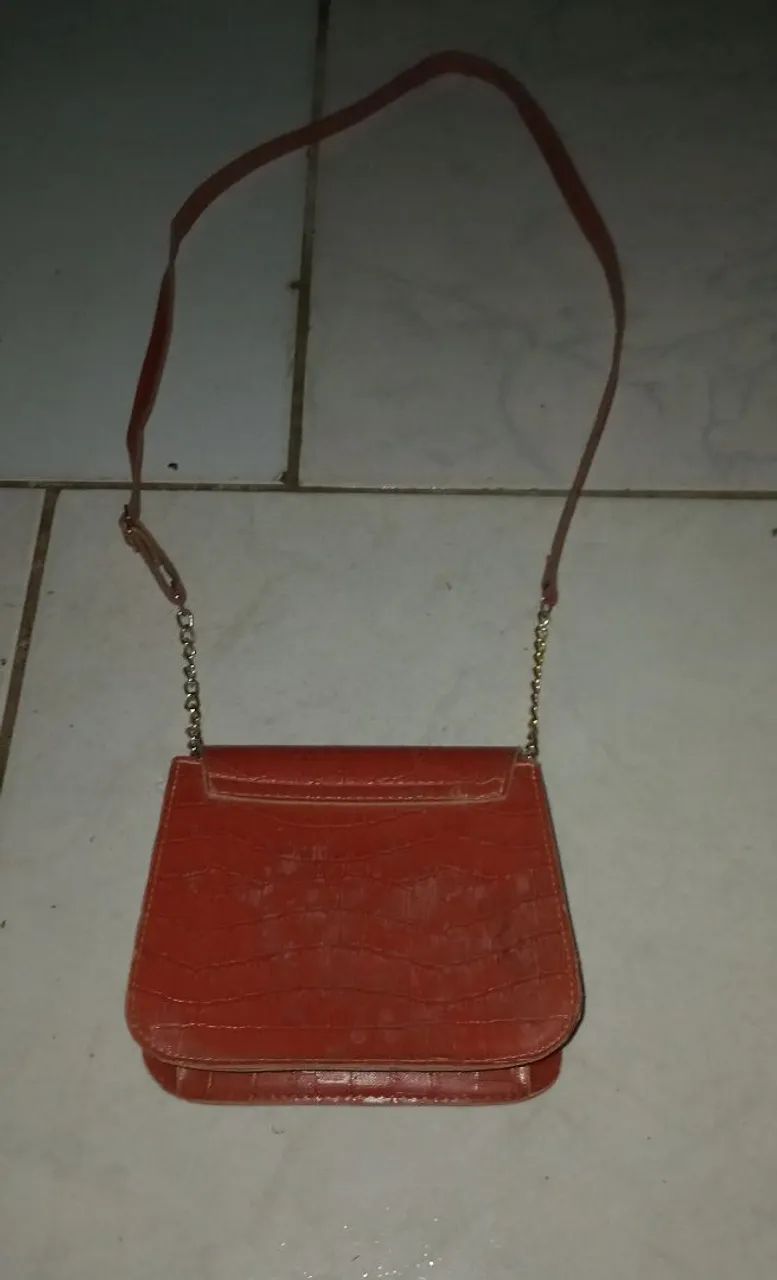 Vendo bolsa de couro  - Foto 3