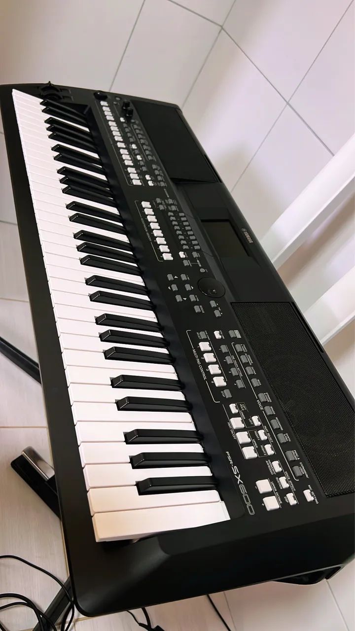 Teclado Yamaha Sx 600  - Foto 3