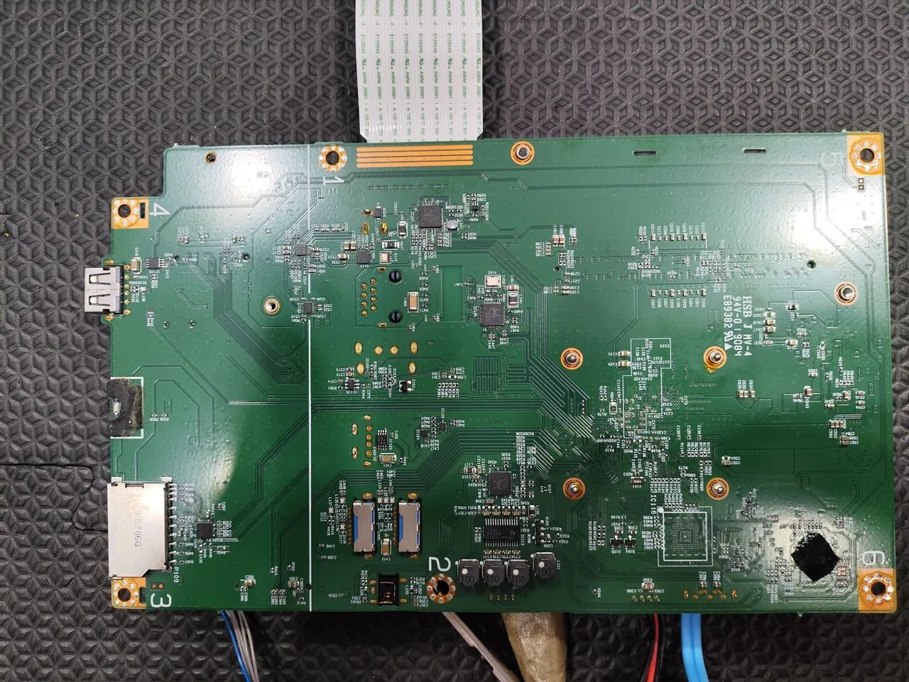 Placa mãe LG ALL in one 22v280 - Foto 2