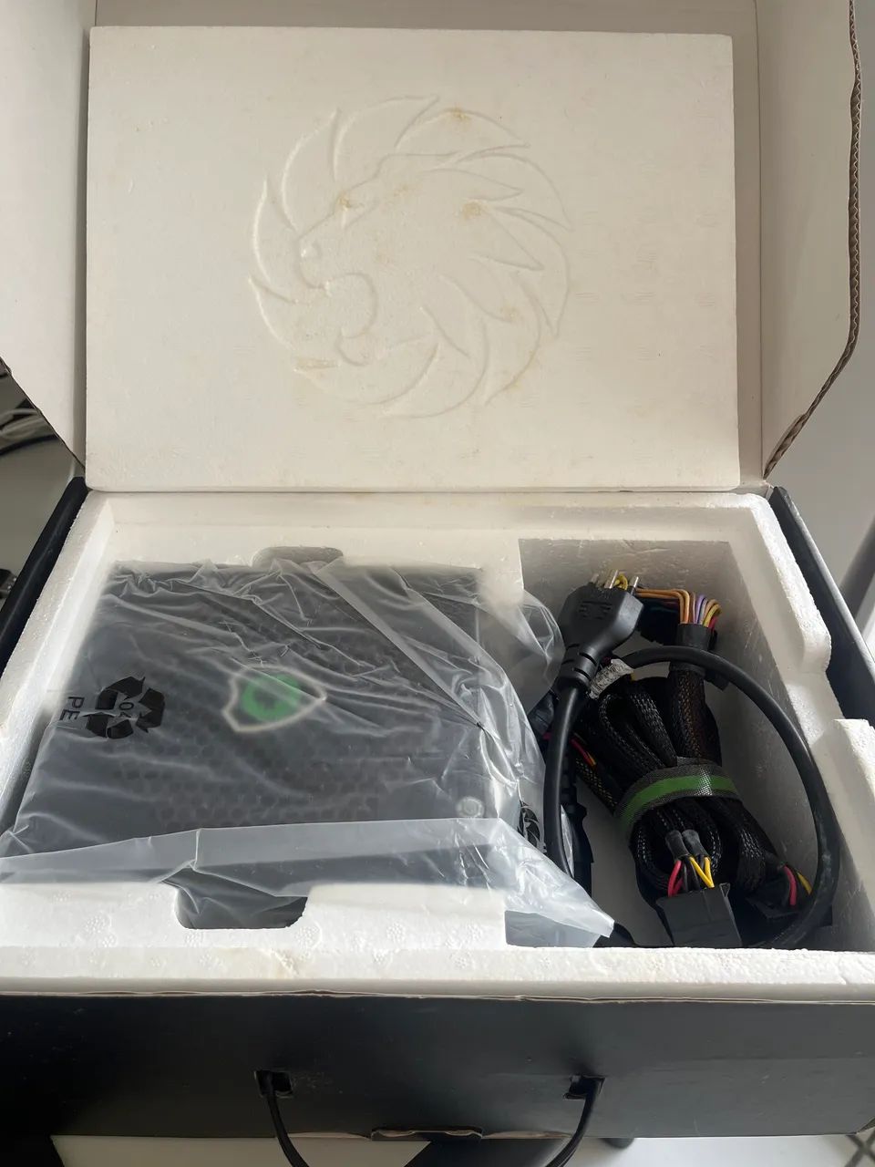 Fonte Gamemax 650W - Selo 80 Plus Bronze - Foto 3