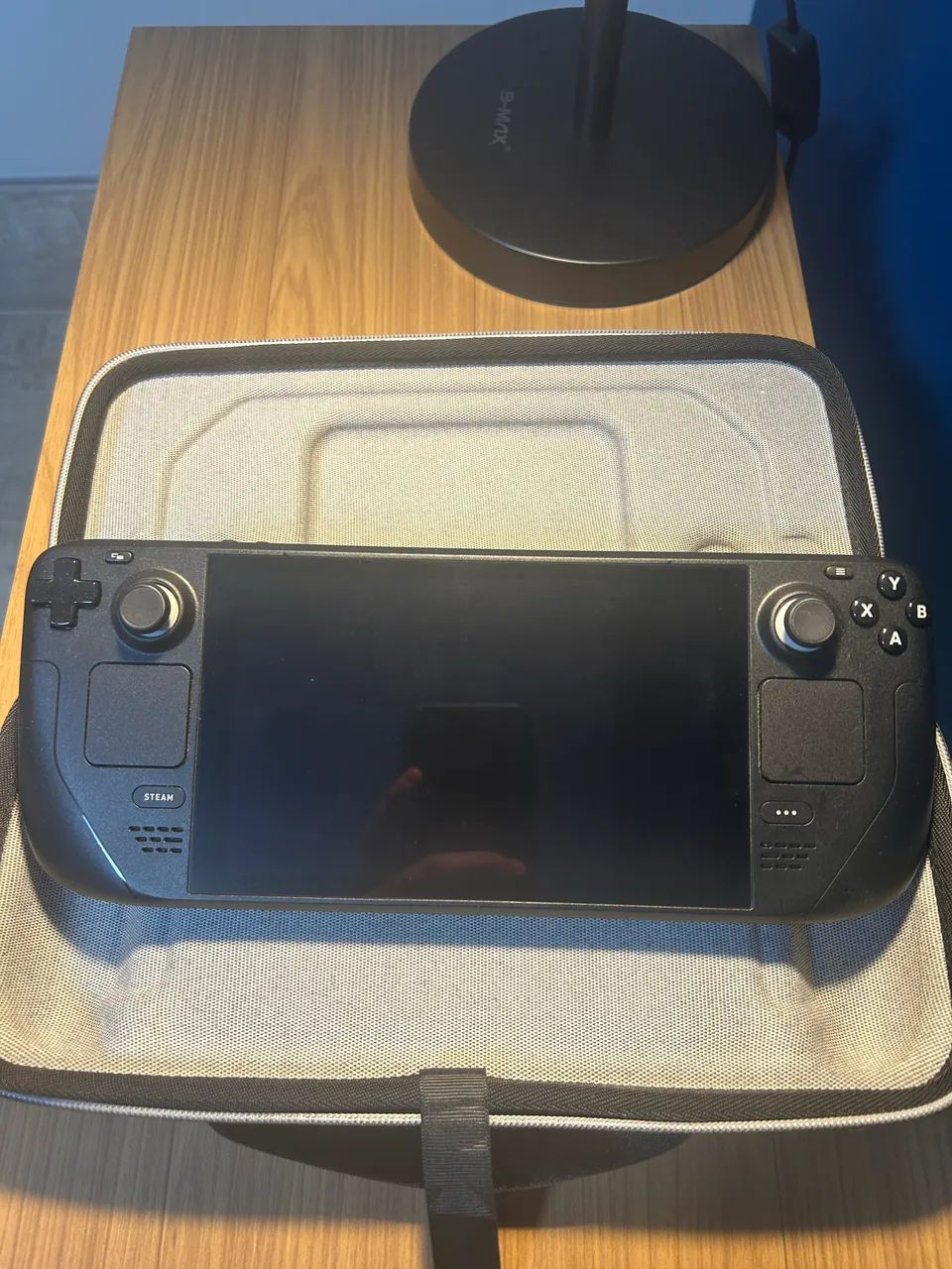 その他 Steam Deck - 256GB LCD Valve Steam Deck LCD 256GB - Bench Promos