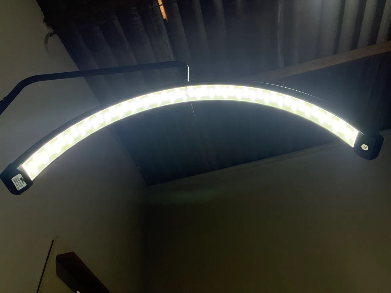 Luminária meia lua - Foto 3