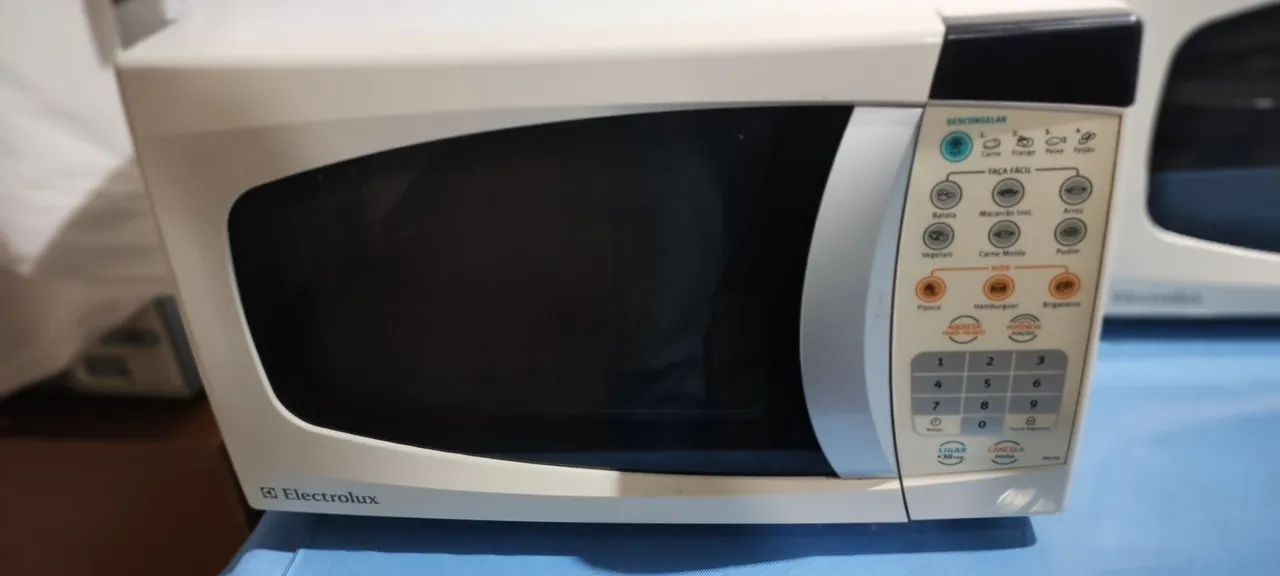 Microondas Electrolux 18-Litros Usado